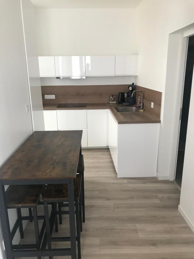 Joli Appartement T3 Renove Serviettes Non Incluses Sete Exterior photo
